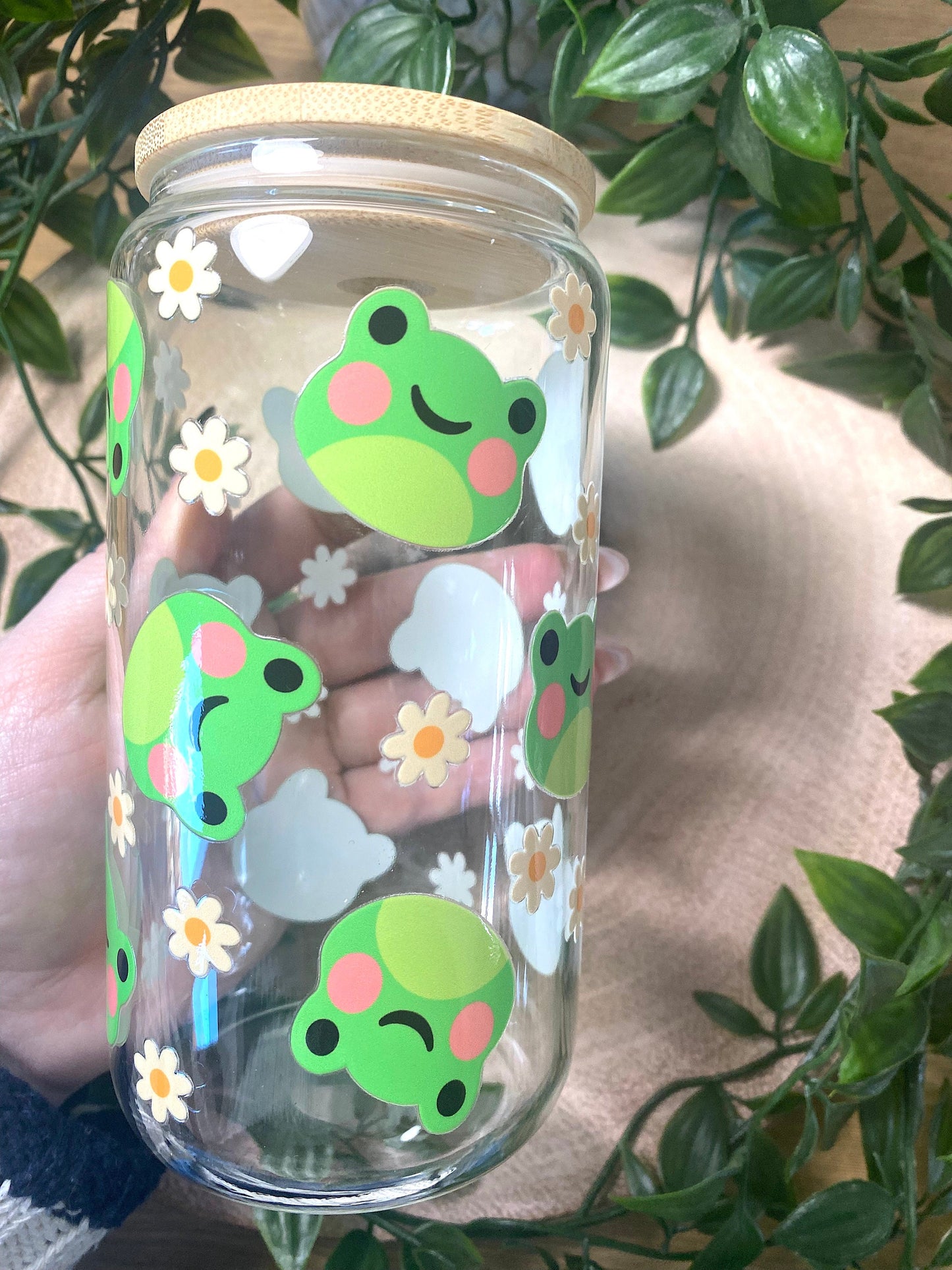 Kawaii Frogs and Daisies